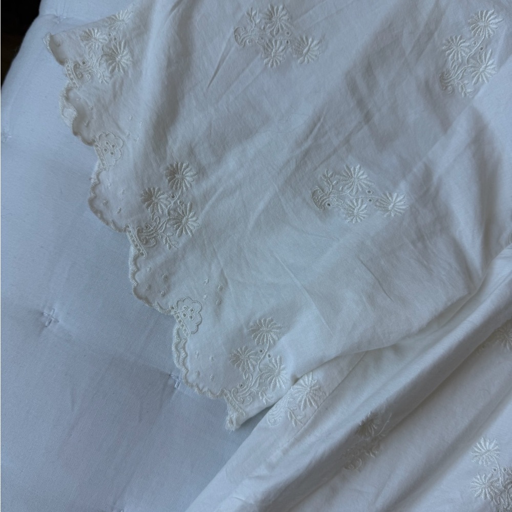Posse Small Dahlia Embroidered Blouse in Vintage White - Picture 7 of 11